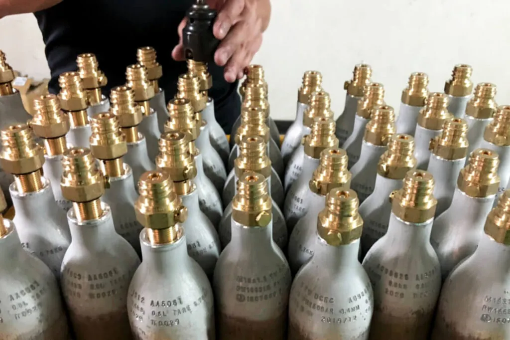 Aluminum Gas Cylinder Packaging