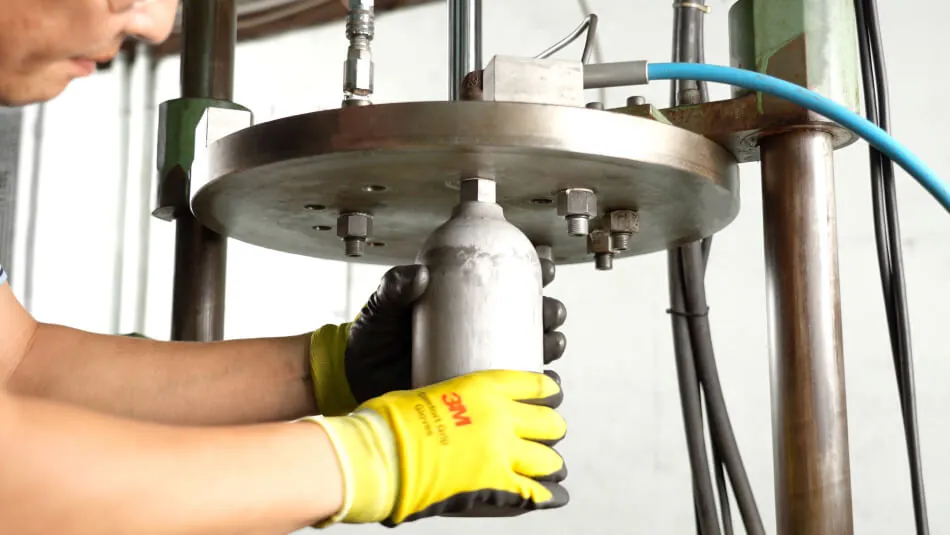 Global Certifications & Quality Control for Aluminum Bottle Manufacturing